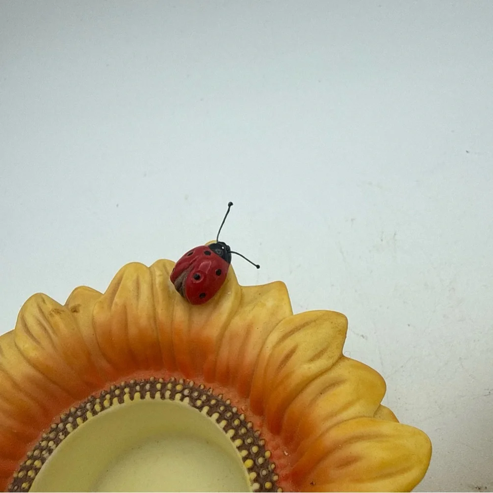 2 PartyLite Sunflower Buddies Ladybug Butterfly Tealight  Candle Holders - Picture 3 of 8
